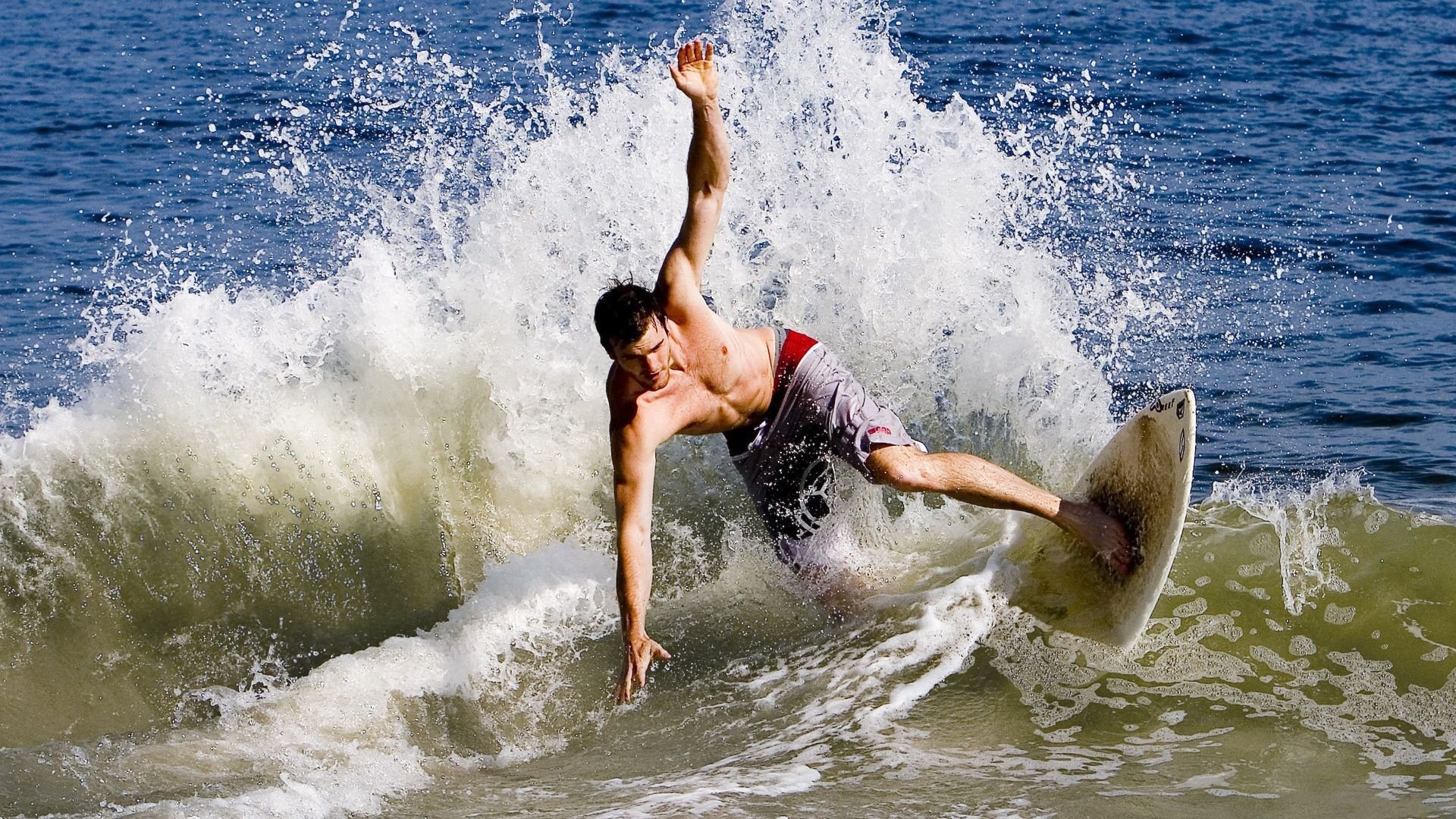 开云·体育官网APP下载-NBA季前预测震撼：多名新星被专家视为未来门面