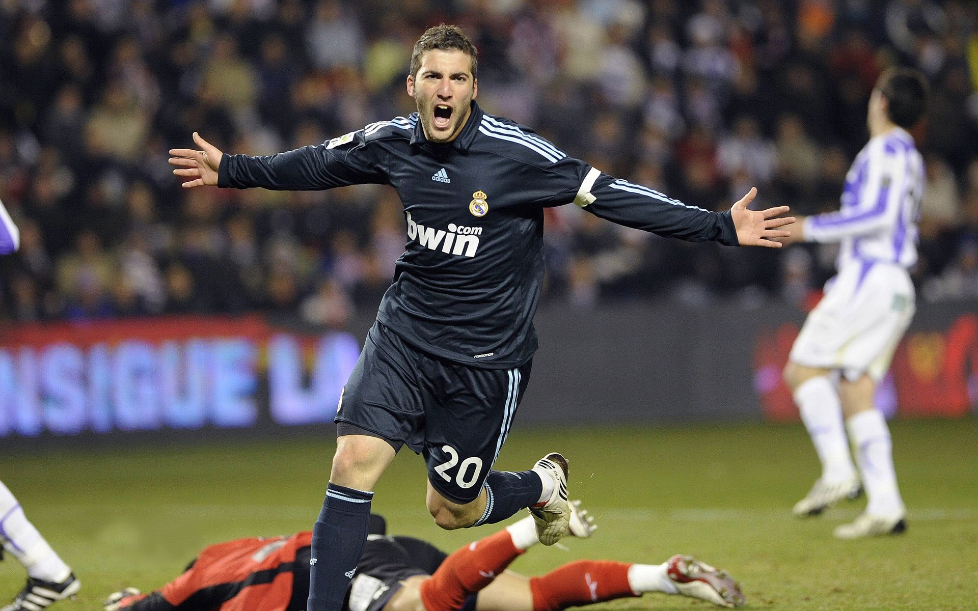 体育医生爆料：大部分运动员都带伤比赛